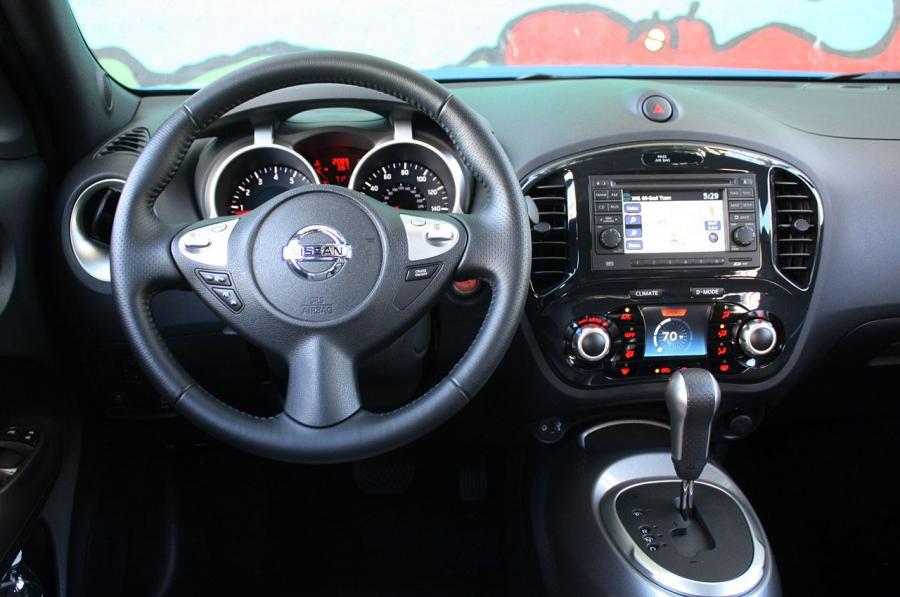  Nissan Juke 2010 года  (фото 142 из 174)